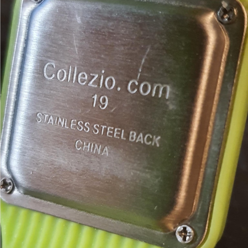 🦋10/$20🦋 Collezio Green Silicone Women's Digital Touch Watch - Picture 4 of 4